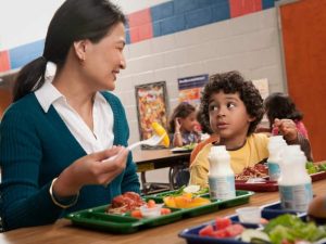 400+ Catchy Cafeteria Name Ideas That Will Make You Hungry
